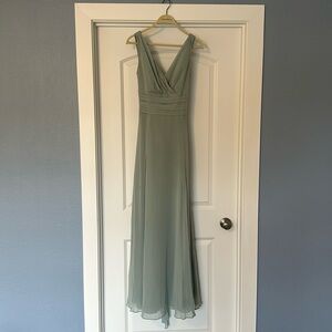 David’s Bridal Bridesmaids Dress Size 4